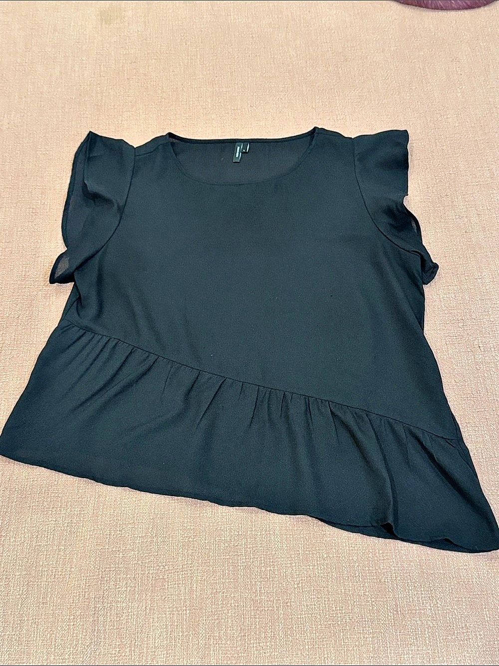 Vero Moda large slightly sheer Ruffle Sleeve Blouse in Black Size Large
